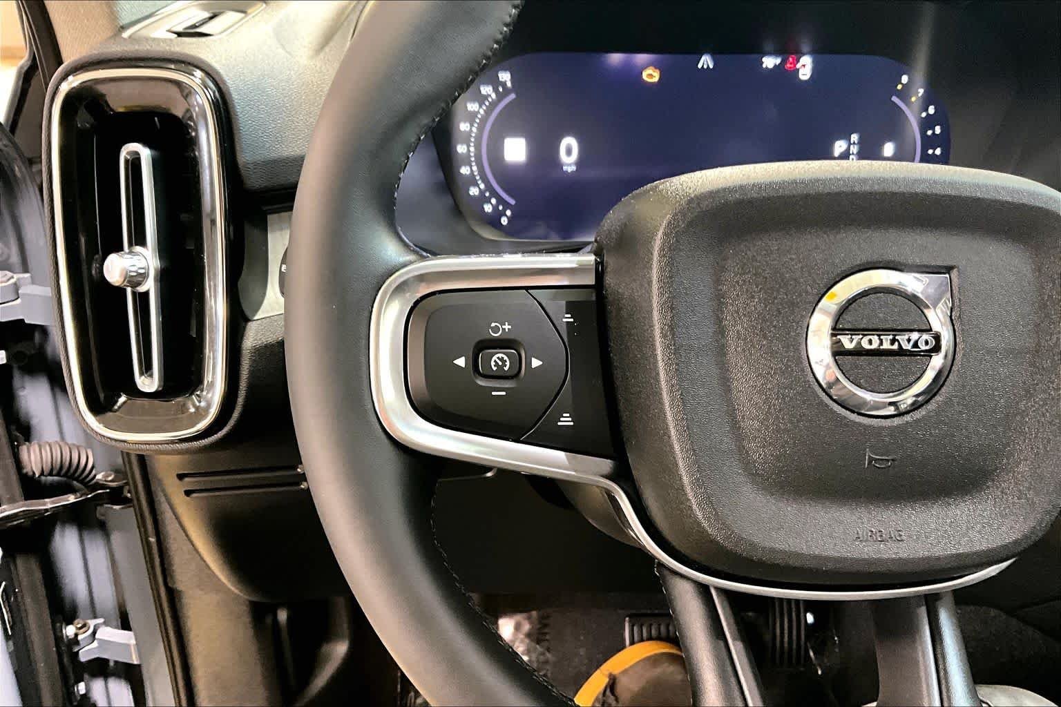 Used 2023 Thunder Grey Metallic Volvo Ultimate Dark Theme image 23