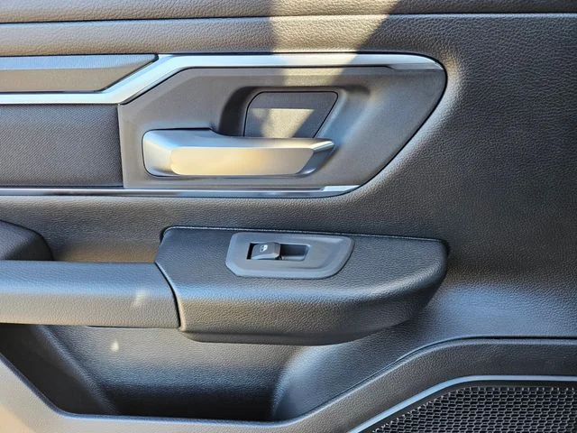 2026 RAM 1500 Big Horn/Lone Star - Photo 9
