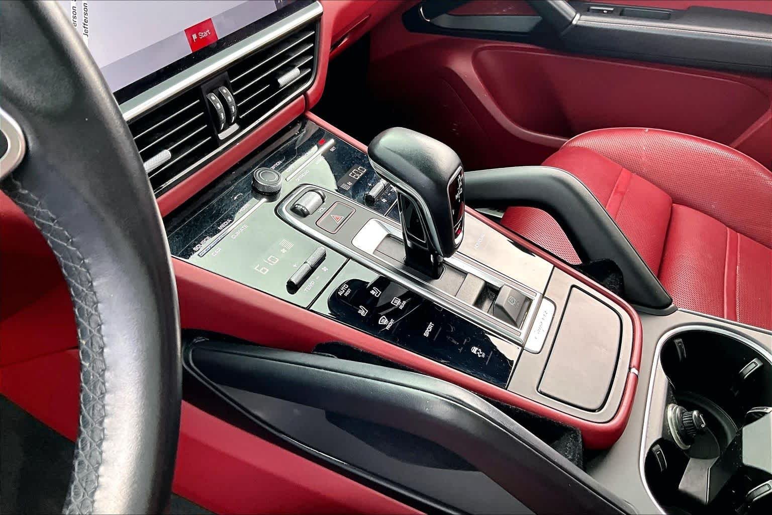Used 2019 Black Porsche  image 13