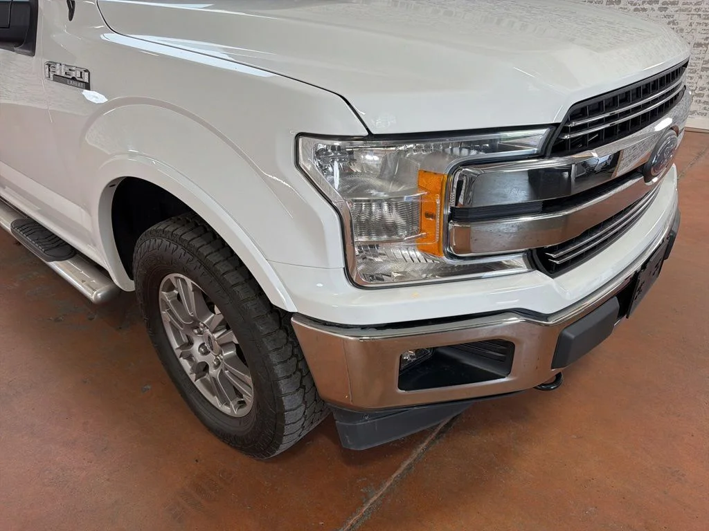 Used 2020 White Ford Lariat image 9