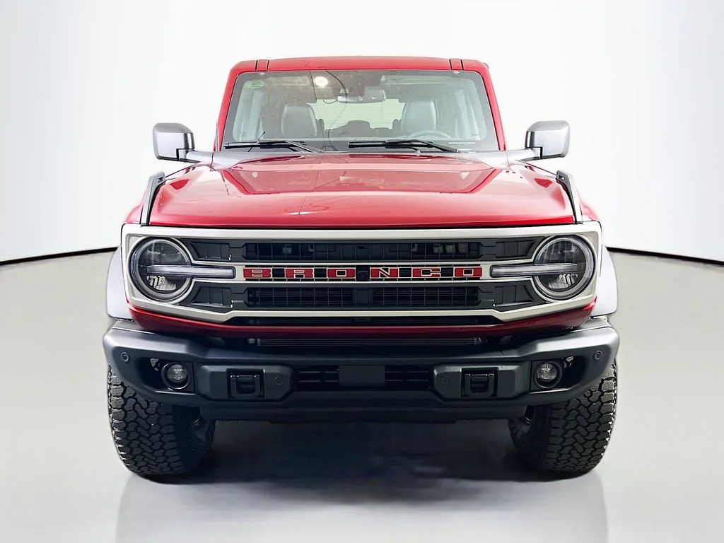 New 2026 Ruby Red Metallic Tinted Clearcoat Ford Outer Banks image 4