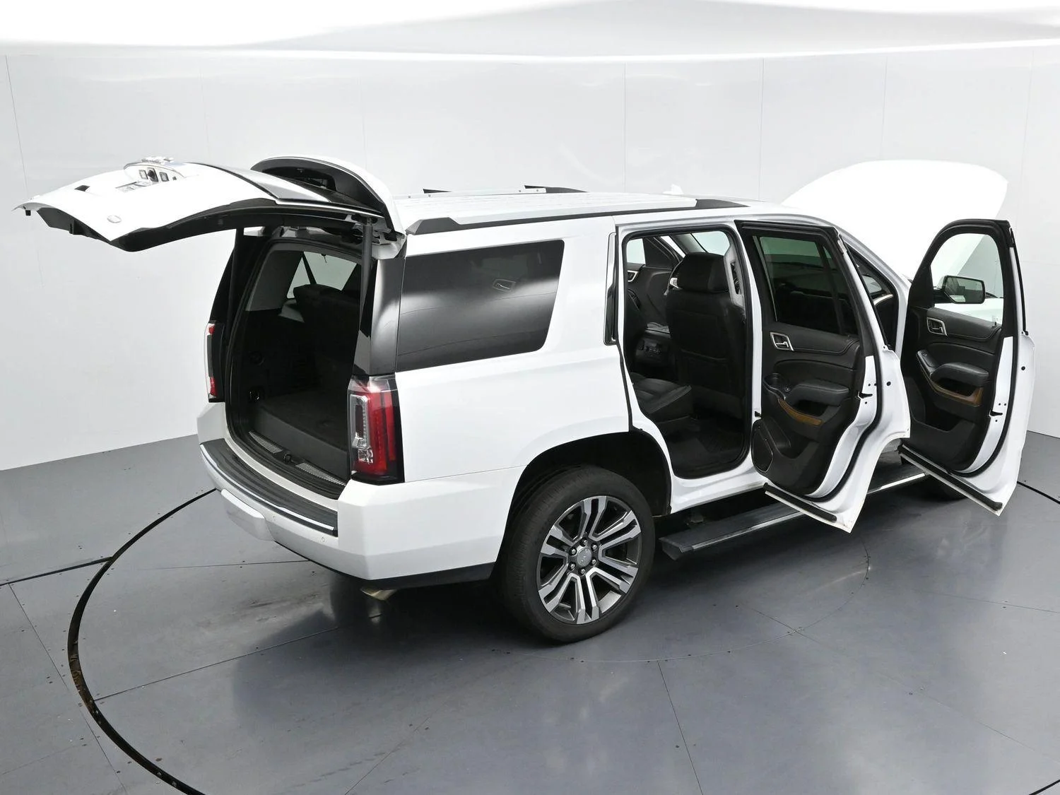 Used 2020 Summit White GMC Denali image 55