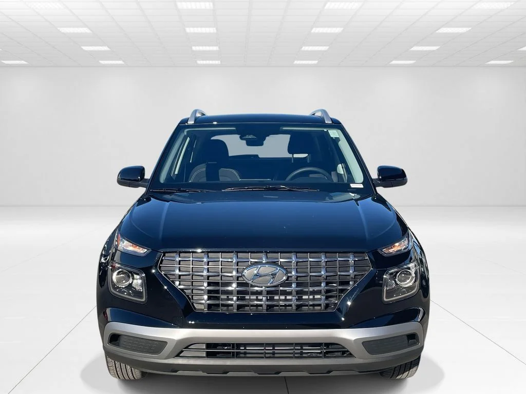 New 2026 Black Hyundai SEL image 2