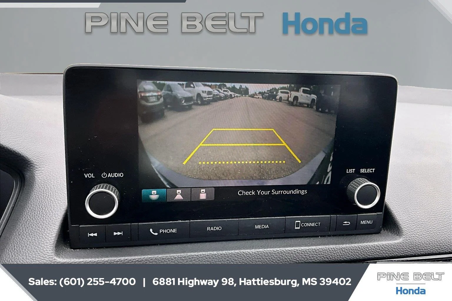 Used 2025 Meteorite Gray Metallic Honda LX image 15