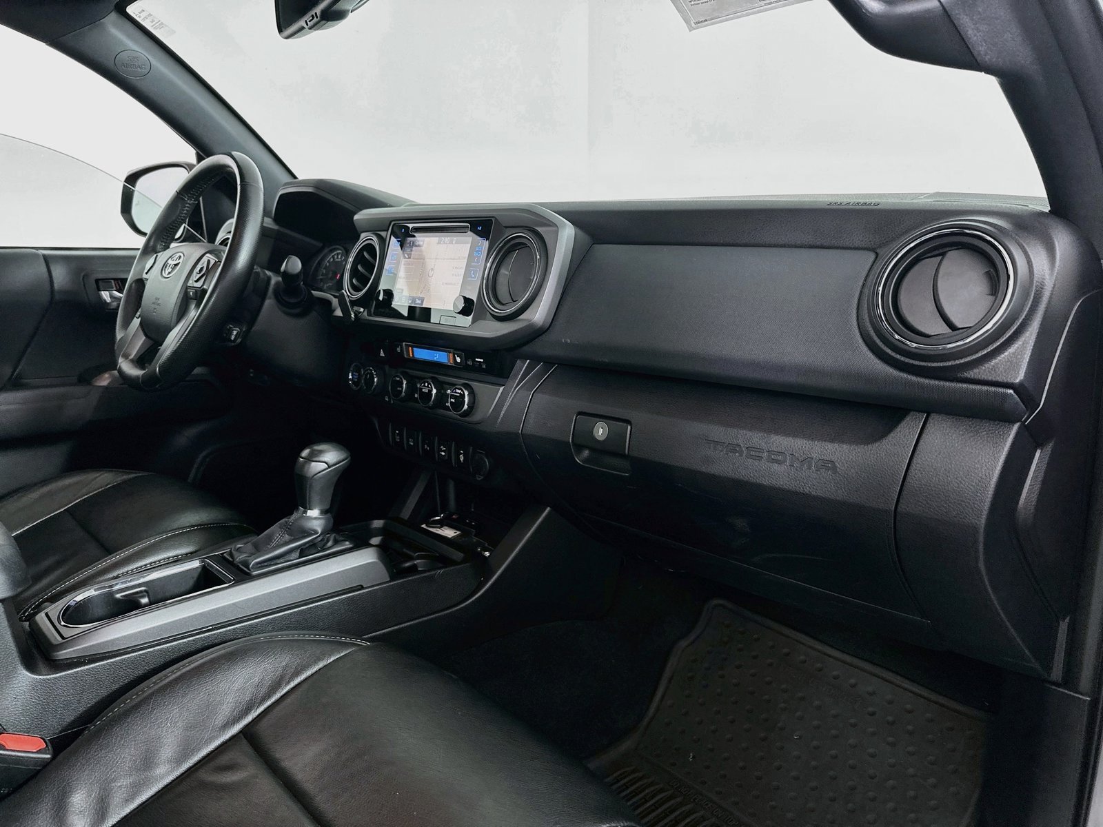 Used 2016 Silver Sky Metallic Toyota TRD Off-Road image 28