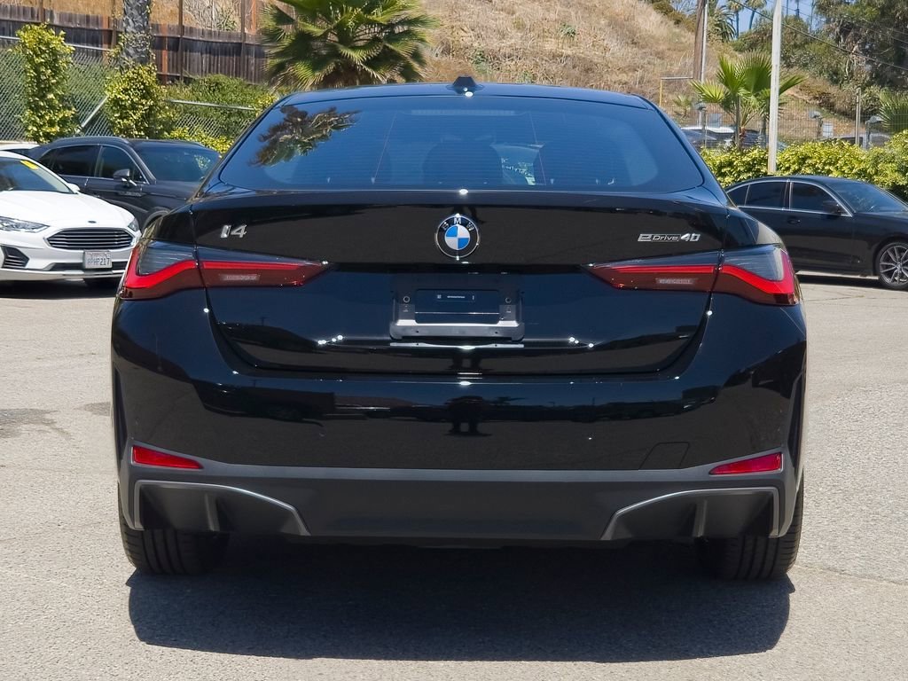 New 2026 Jet Black BMW eDrive40 image 18