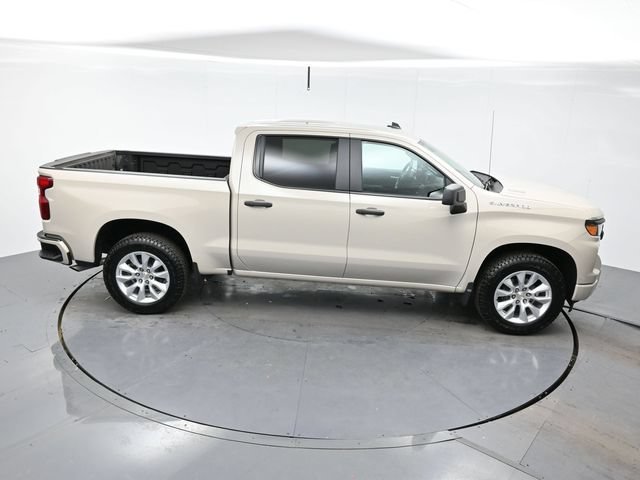 Used 2026 White Sands Chevrolet Custom image 36