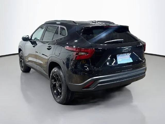 2026 Chevrolet Trax LT - Photo 10