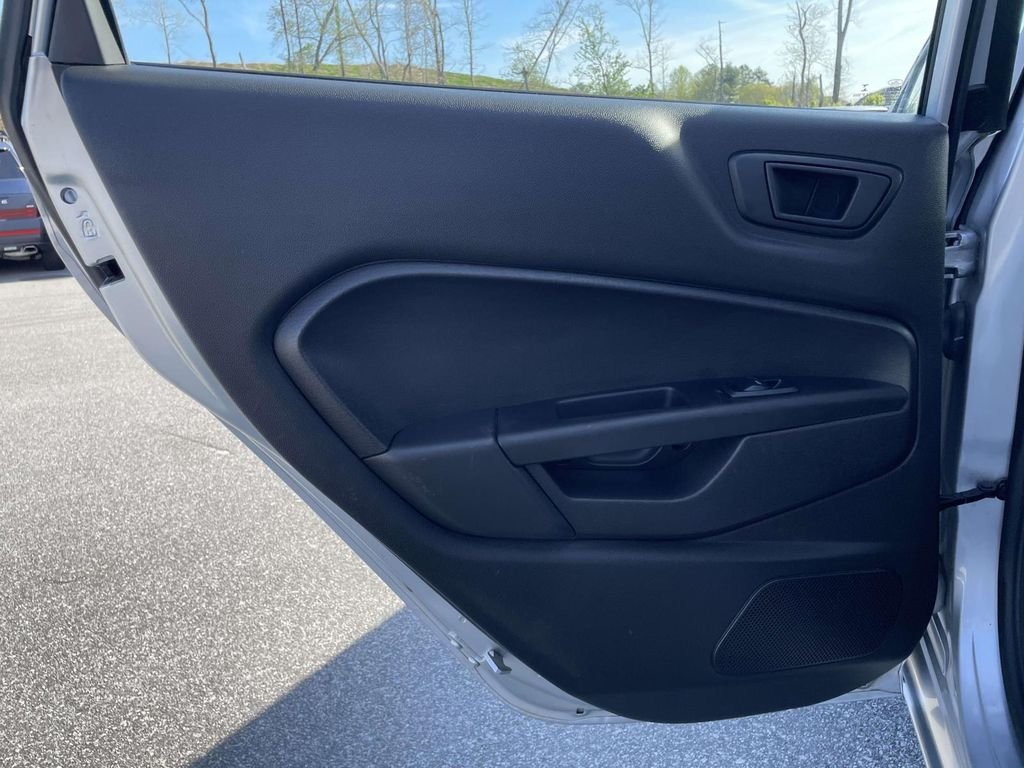 Used 2019 Ford Fiesta SE with VIN 3FADP4EJXKM152864 for sale in Fletcher, NC