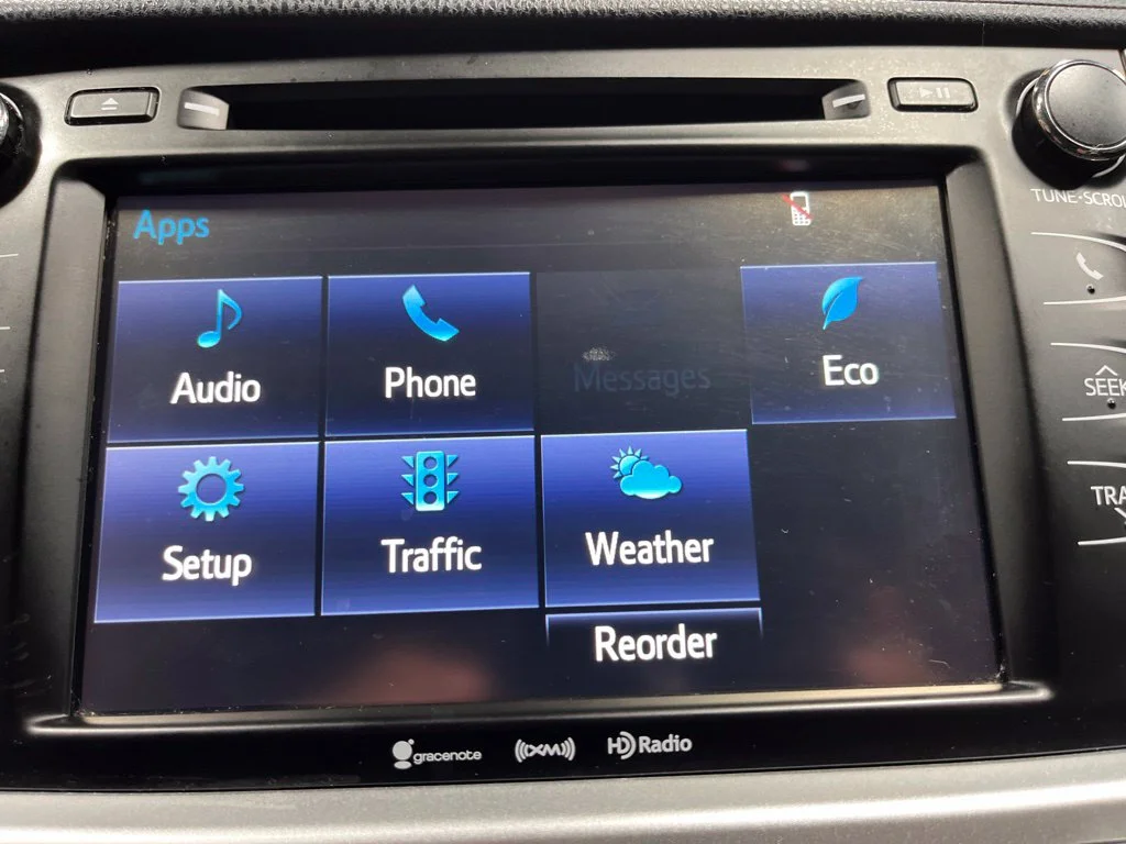 Used 2018 Blizzard Pearl Toyota LE Plus image 20