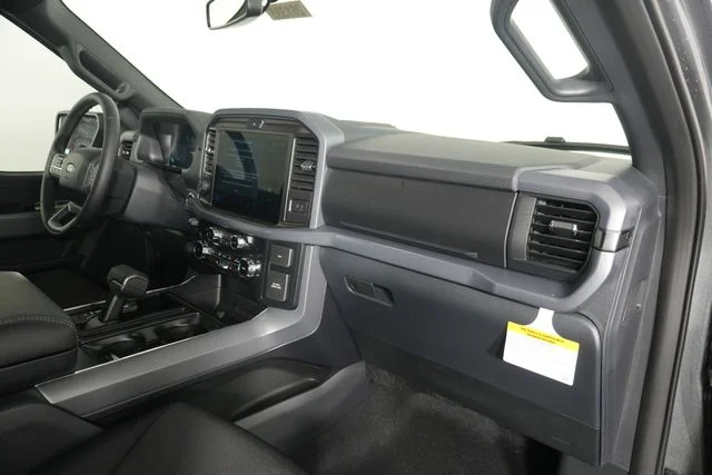 New 2026 Carbonized Gray Metallic Ford XLT image 42