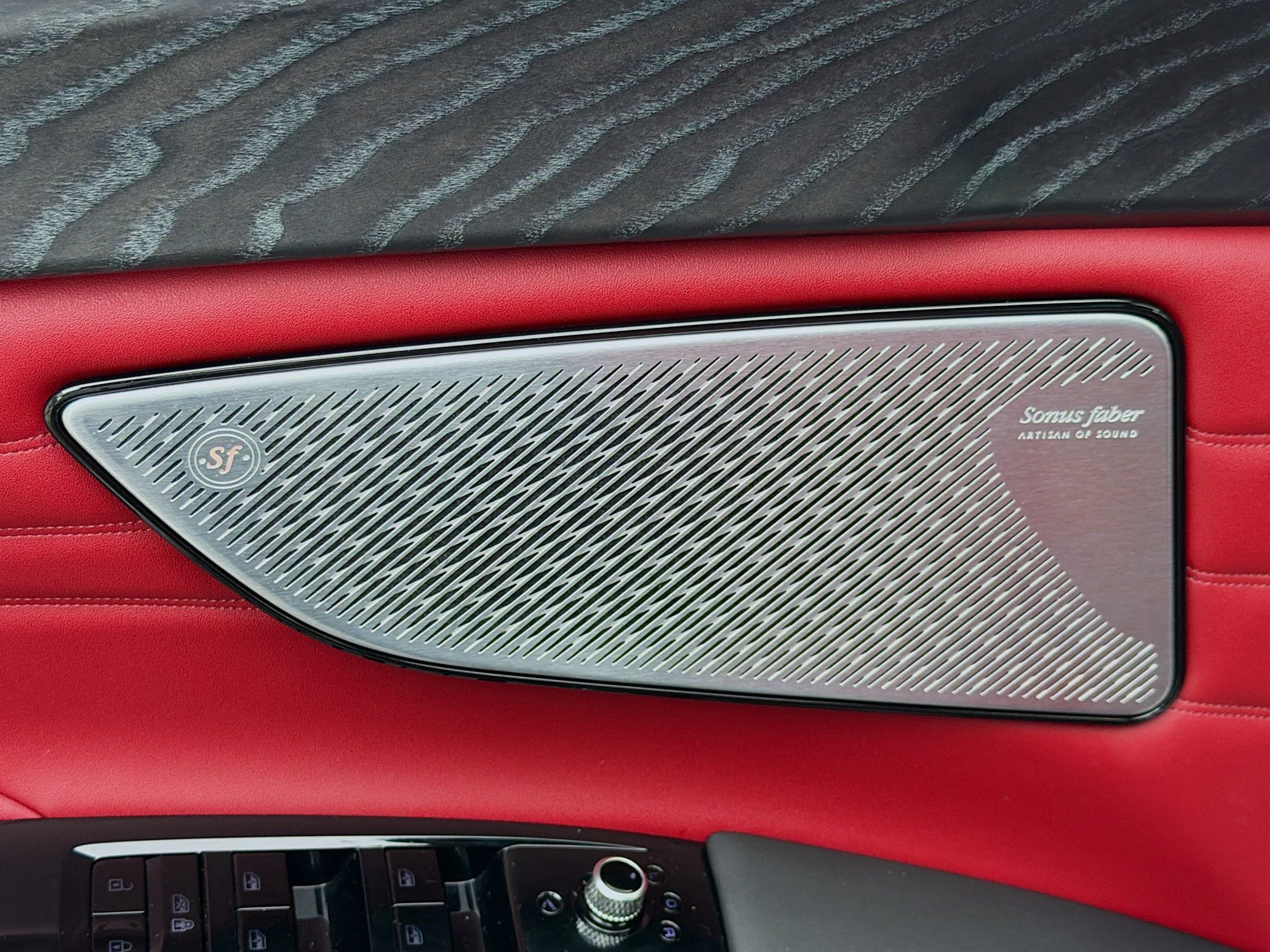 Used 2023 Black Maserati Modena image 23