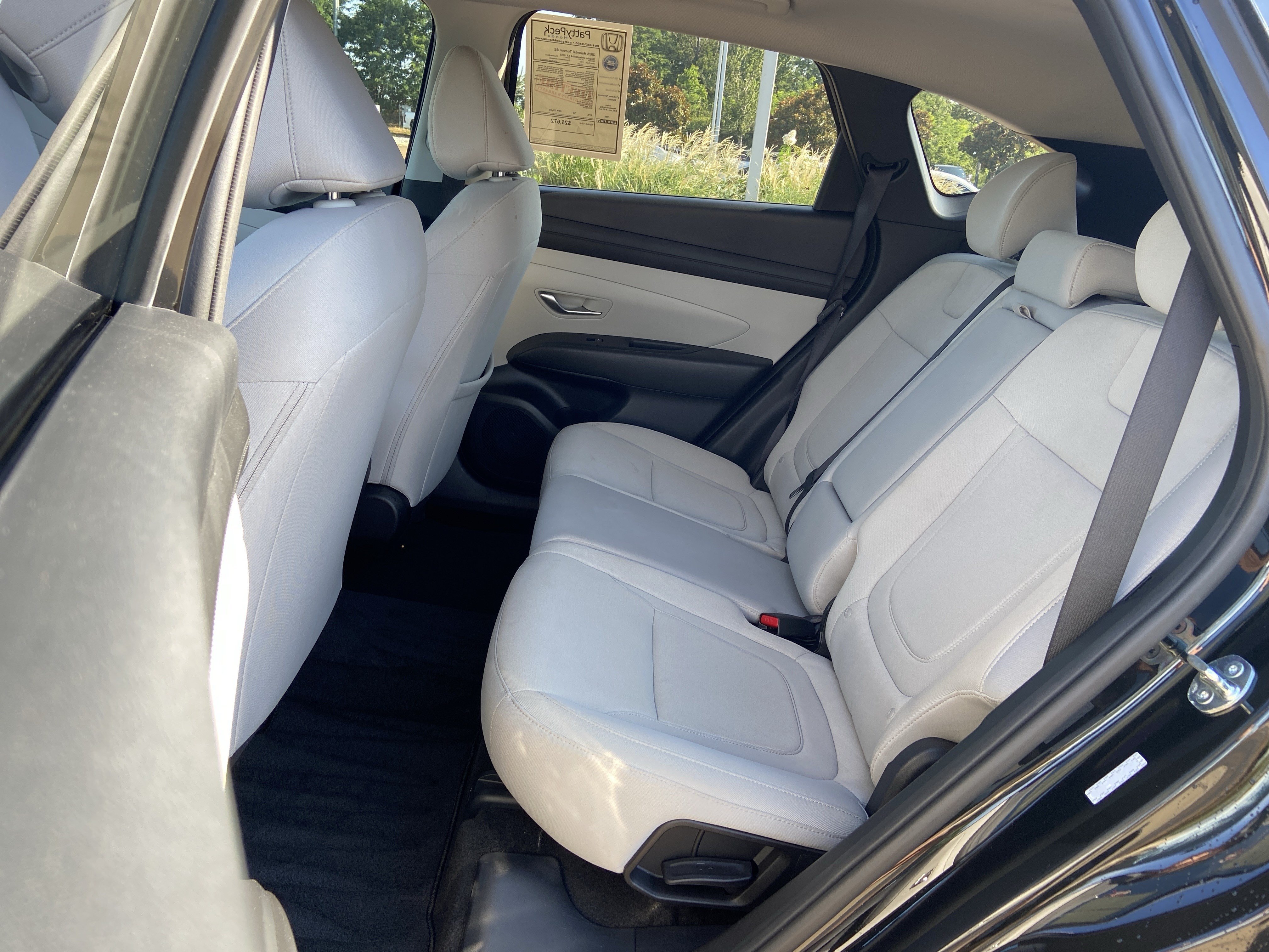 Used 2025 Phantom Black Hyundai SE image 16