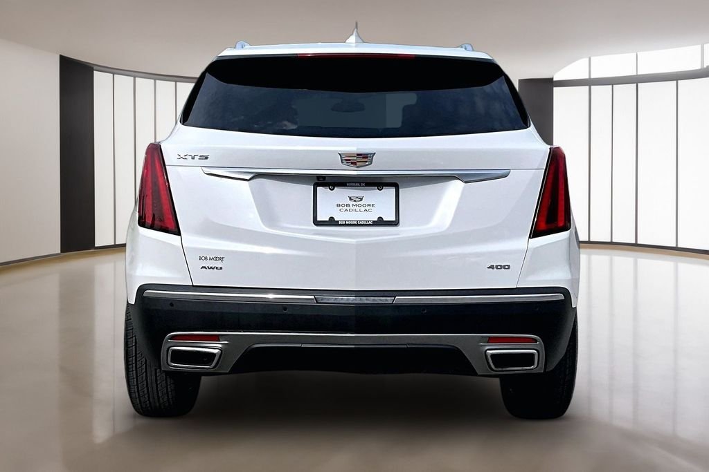 Used 2025 White Cadillac Premium Luxury image 4