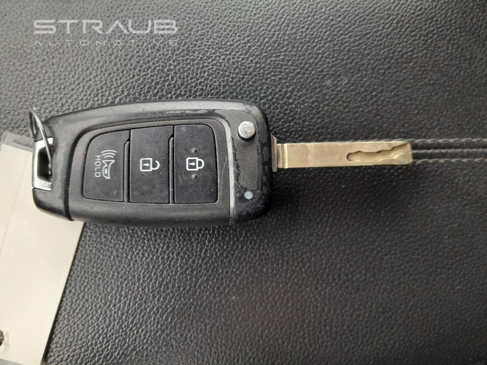 Used 2023 Intense Blue Hyundai SE image 10