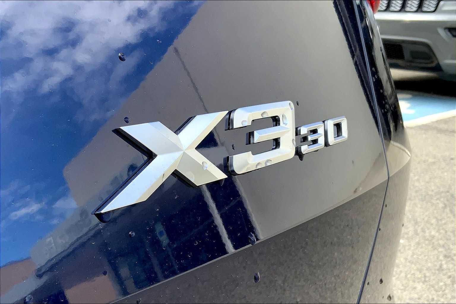 2026 BMW X3 30 - Photo 15