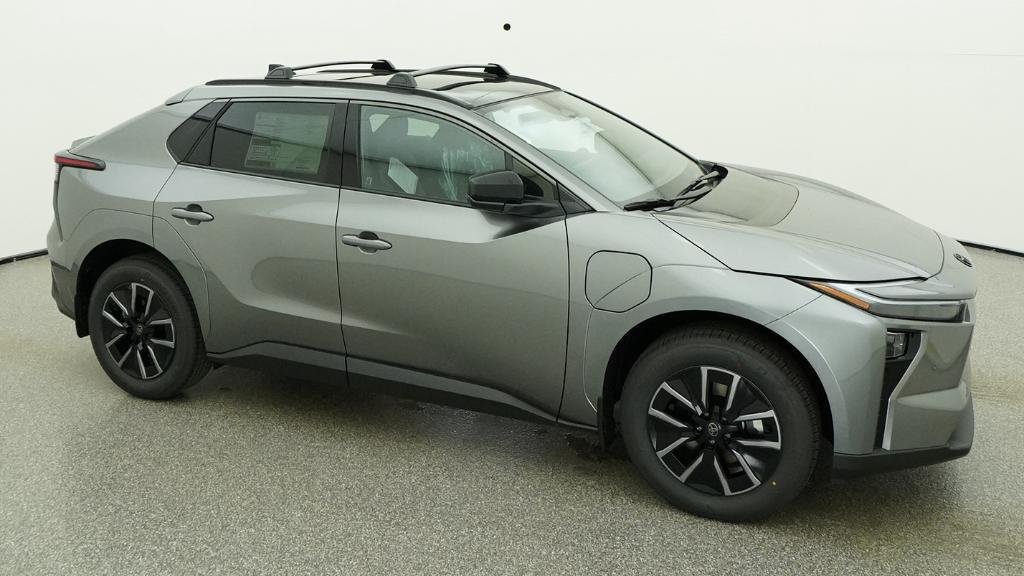 New 2026 Heavy Metal Toyota XLE image 36