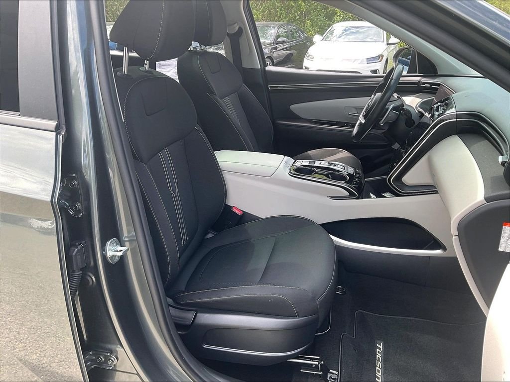 Used 2022 Gray Hyundai SEL Convenience image 11