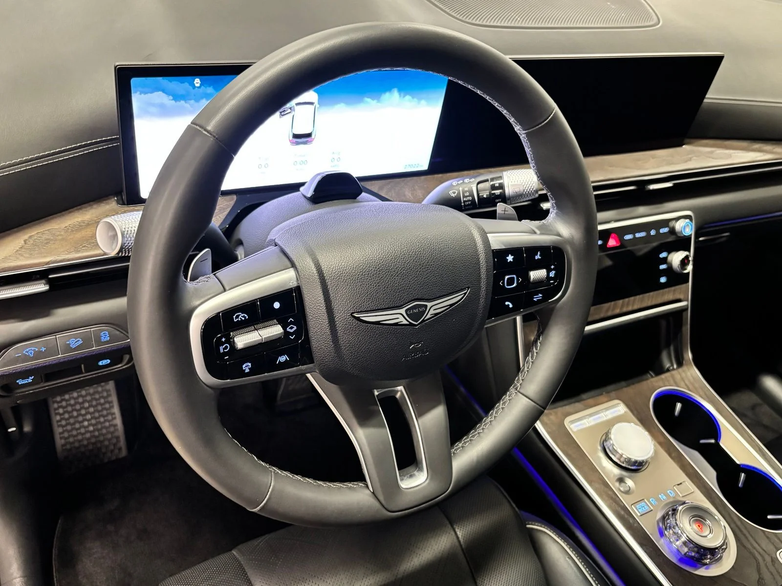 Used 2025 Silver Genesis 3.5T Advanced image 16