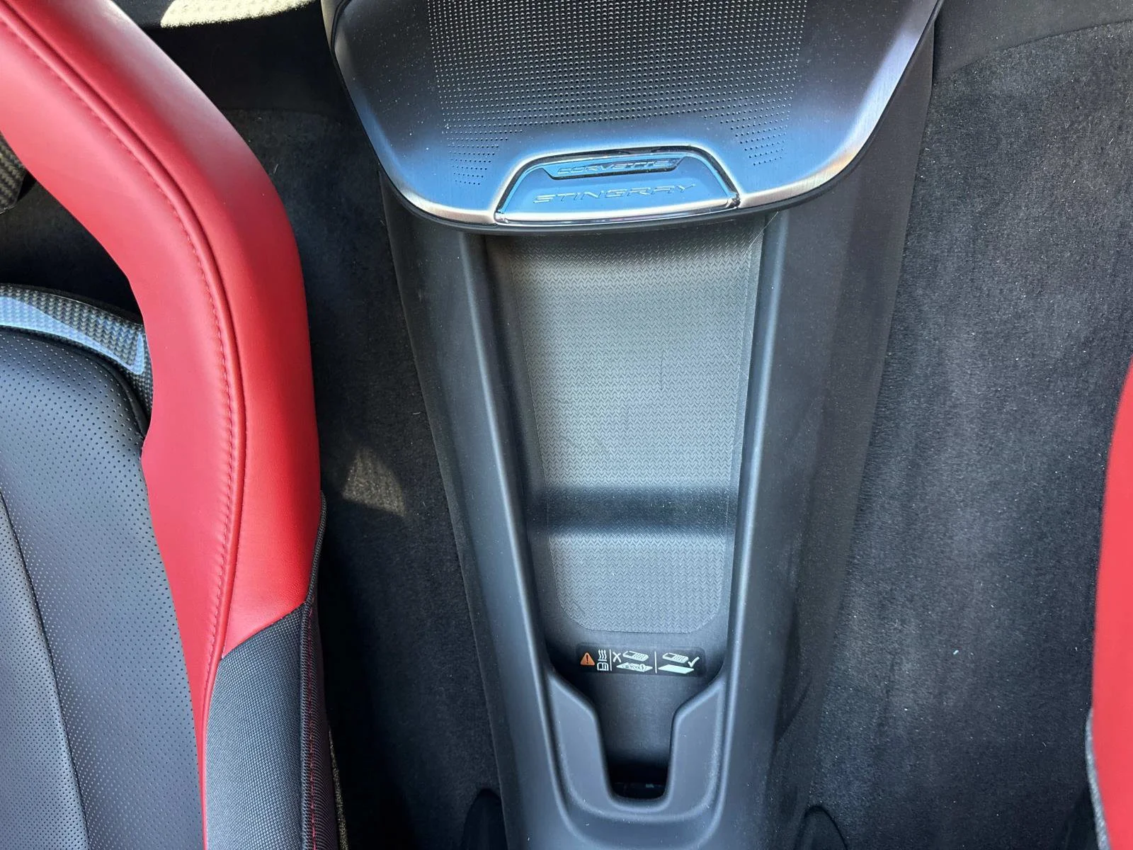 Used 2020 CERAMIC MATRIX GRAY METALLIC Chevrolet 3LT image 32