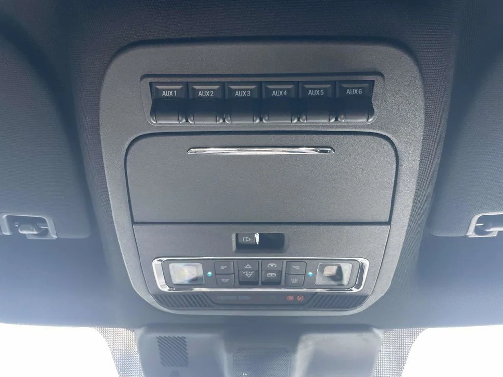 Certified Used 2024 Gray Ford Platinum image 29