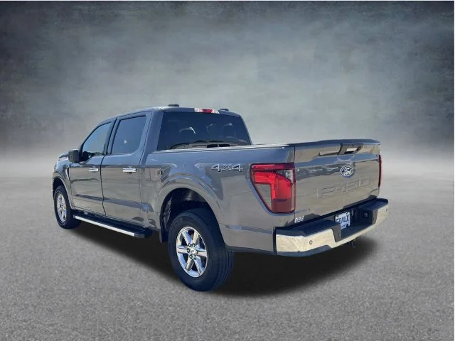 Used 2024 Gray Ford XLT image 15