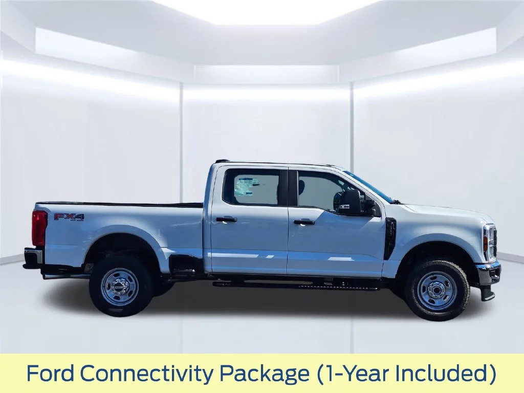 New 2027 Oxford White Ford F-350® XL image 22
