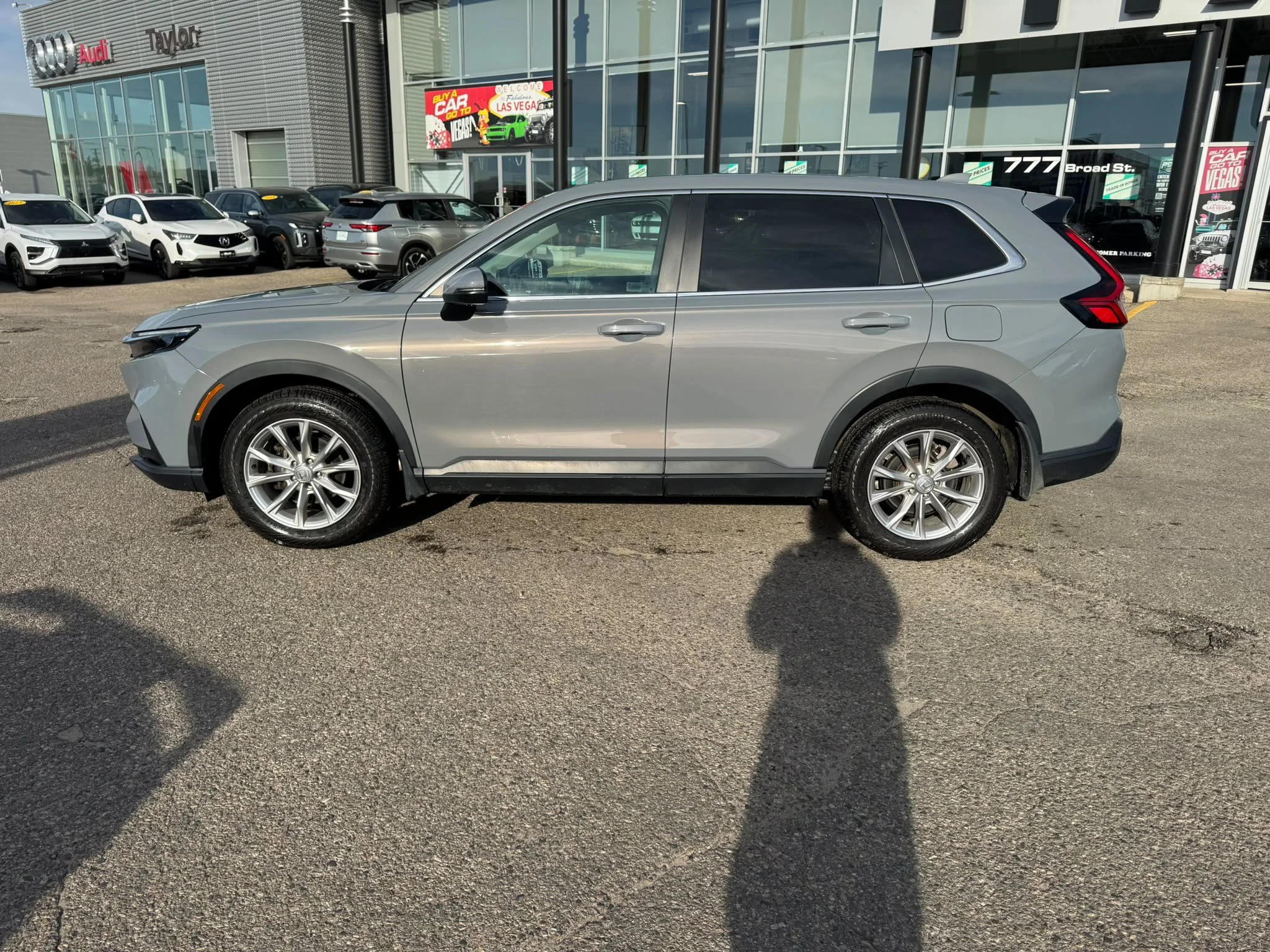 Certified Used 2023 Gray Honda EX-L image 11