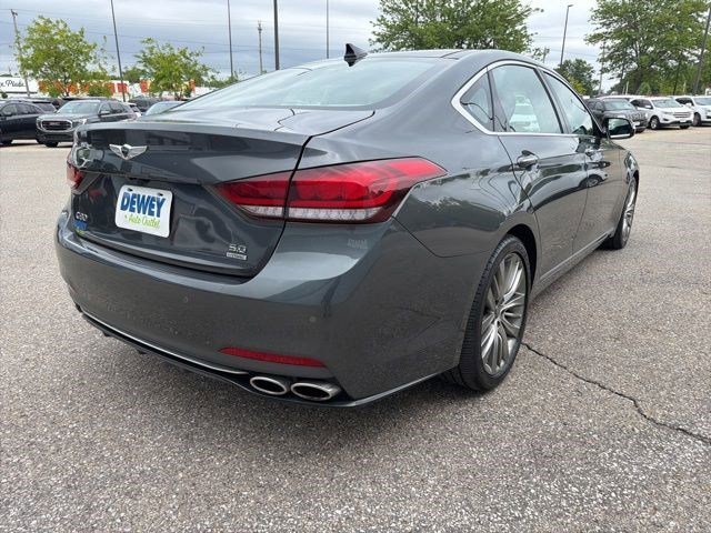 Used 2018 Himalayan Gray Genesis 5.0L Ultimate image 5