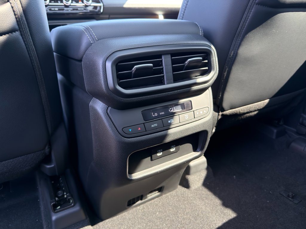 Used 2026 Crystal Black Pearl Honda Touring image 39