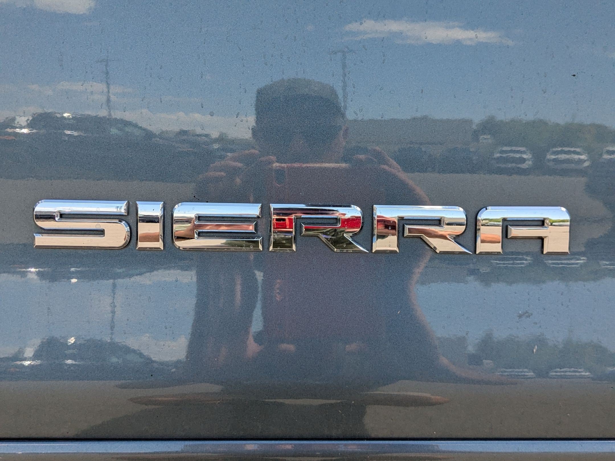 Used 2014 STEALTH GRAY METALLIC GMC SLE image 13