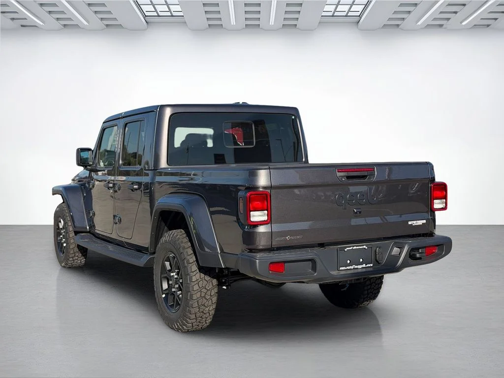 New 2026 Granite Crystal Metallic Clear-Coat Exterior Paint Jeep Texas Trail image 5