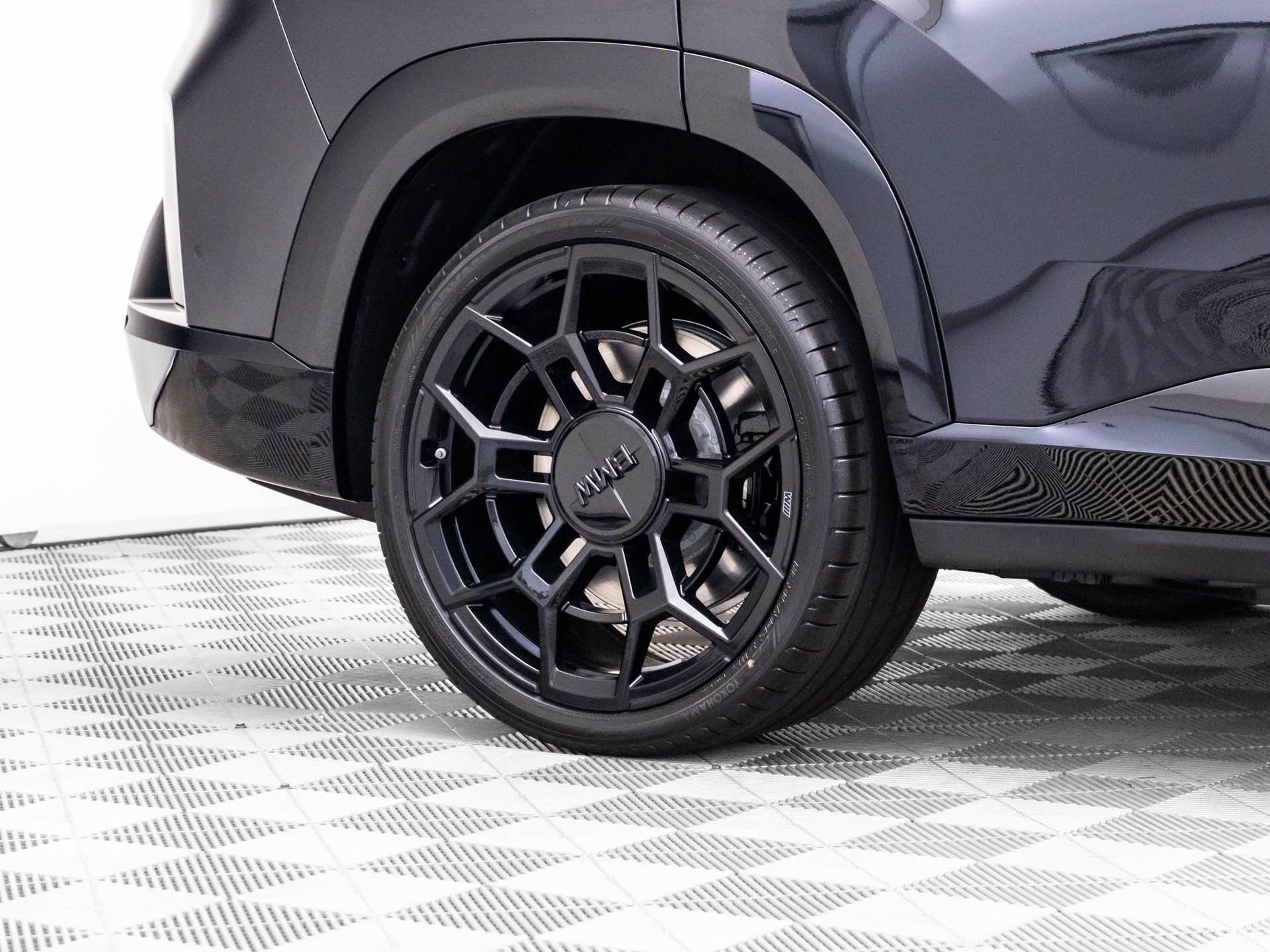 New 2026 Black Sapphire Metallic BMW Label image 36