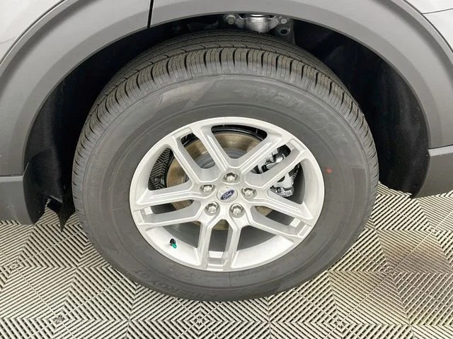 New 2026 Gray Ford Active image 22