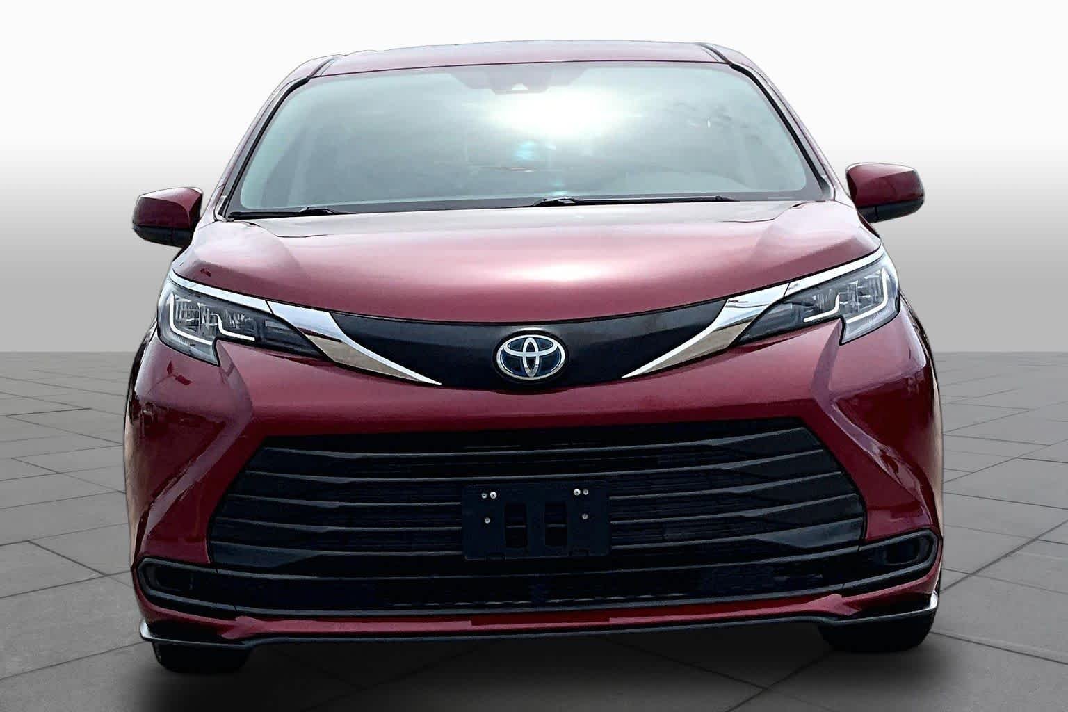 Used 2021 Ruby Flare Pearl Toyota LE image 4