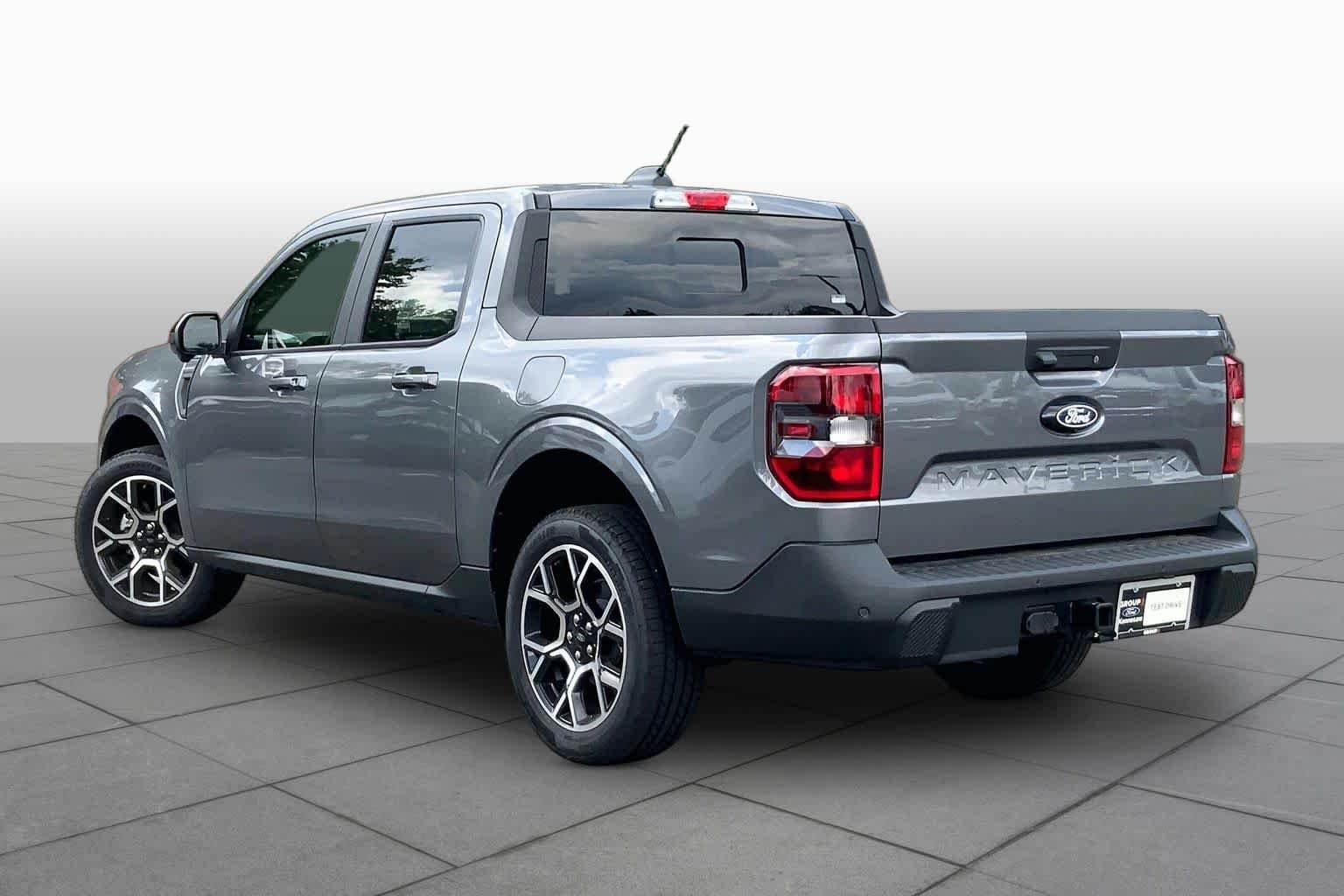 New 2026 Carbonized Gray Metallic Ford Lariat® image 11