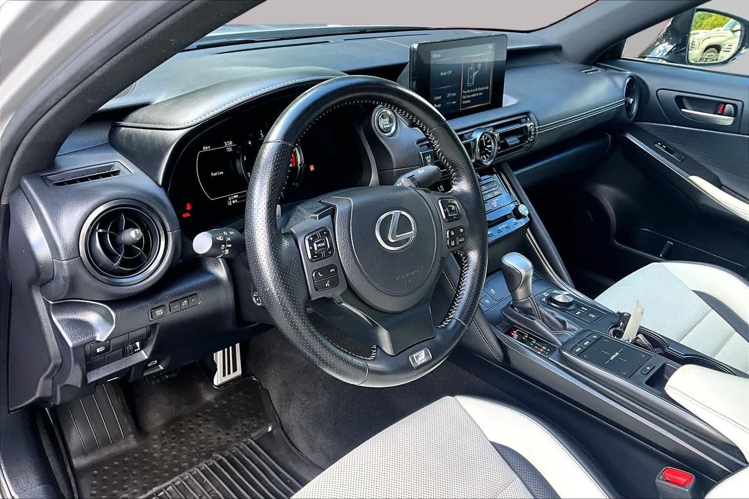 Used 2024 Incognito Lexus F SPORT image 17