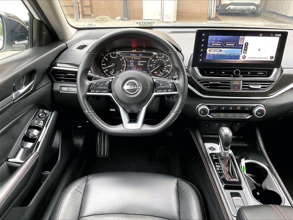 Used 2024 White Nissan 2.5 SR image 17