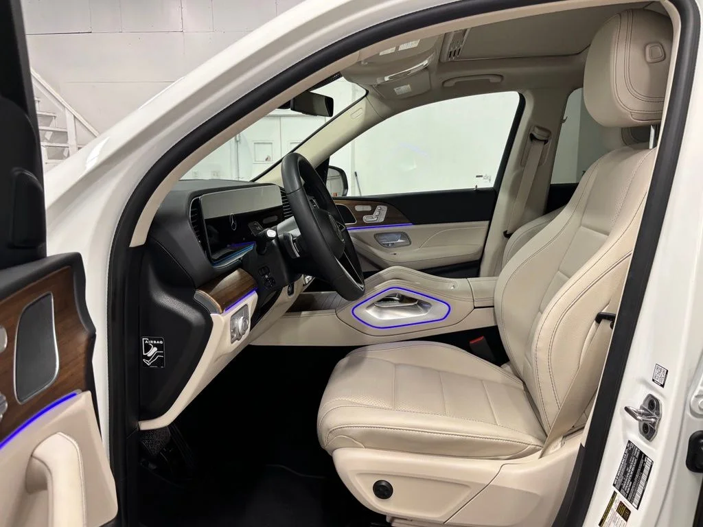 Used 2025 White Mercedes-Benz GLE 450e image 18