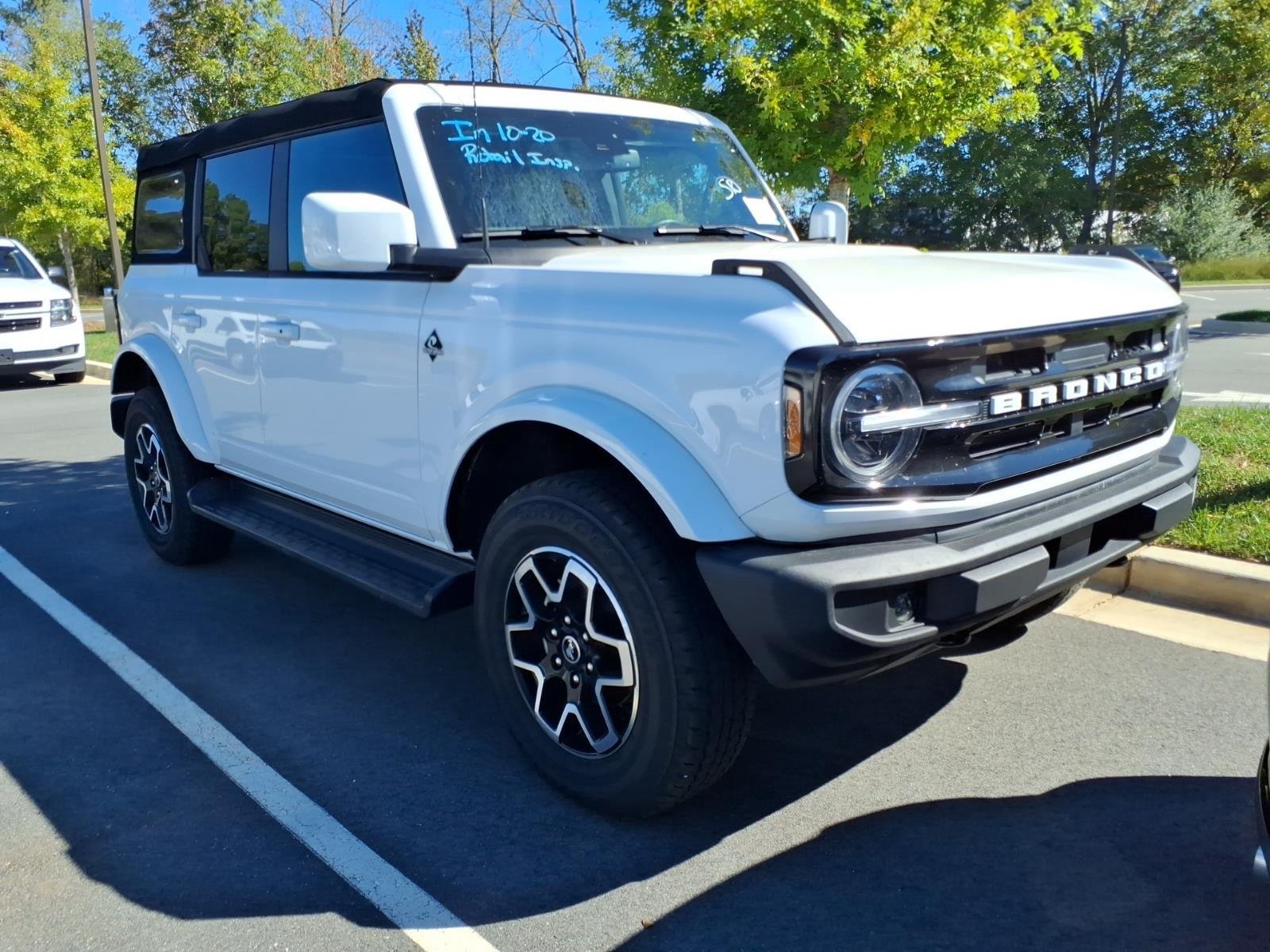 Used 2025 Oxford White Ford Outer Banks image 6