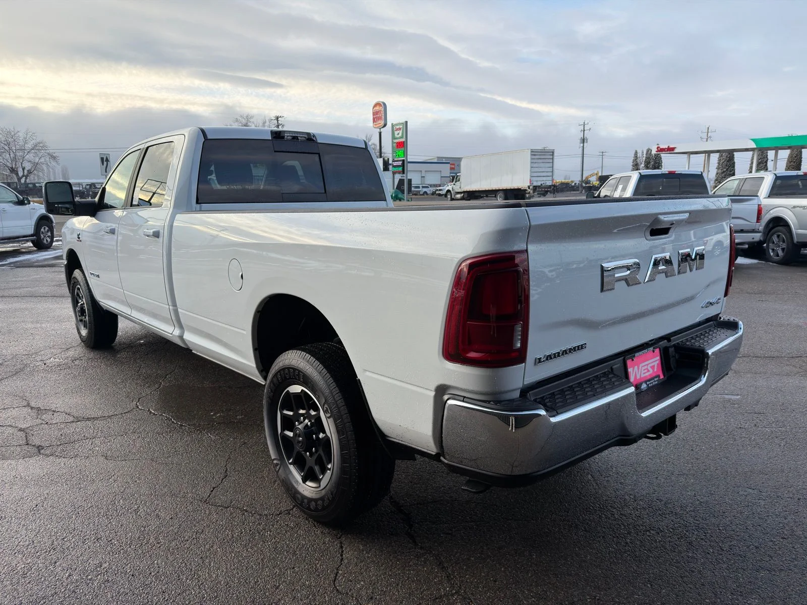 New 2026 Bright White Clear-Coat Exterior Paint RAM Laramie image 10