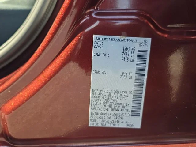 Used 2025 Red Nissan 2.5 SV image 34
