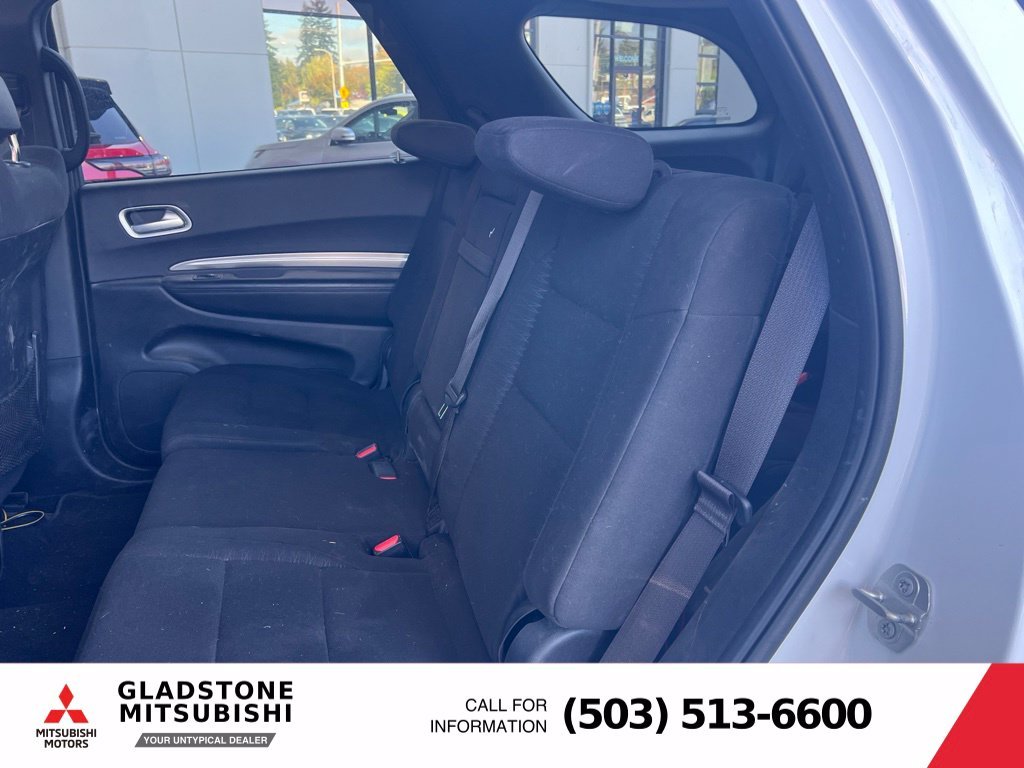 Used 2019 White Dodge SXT Plus image 8