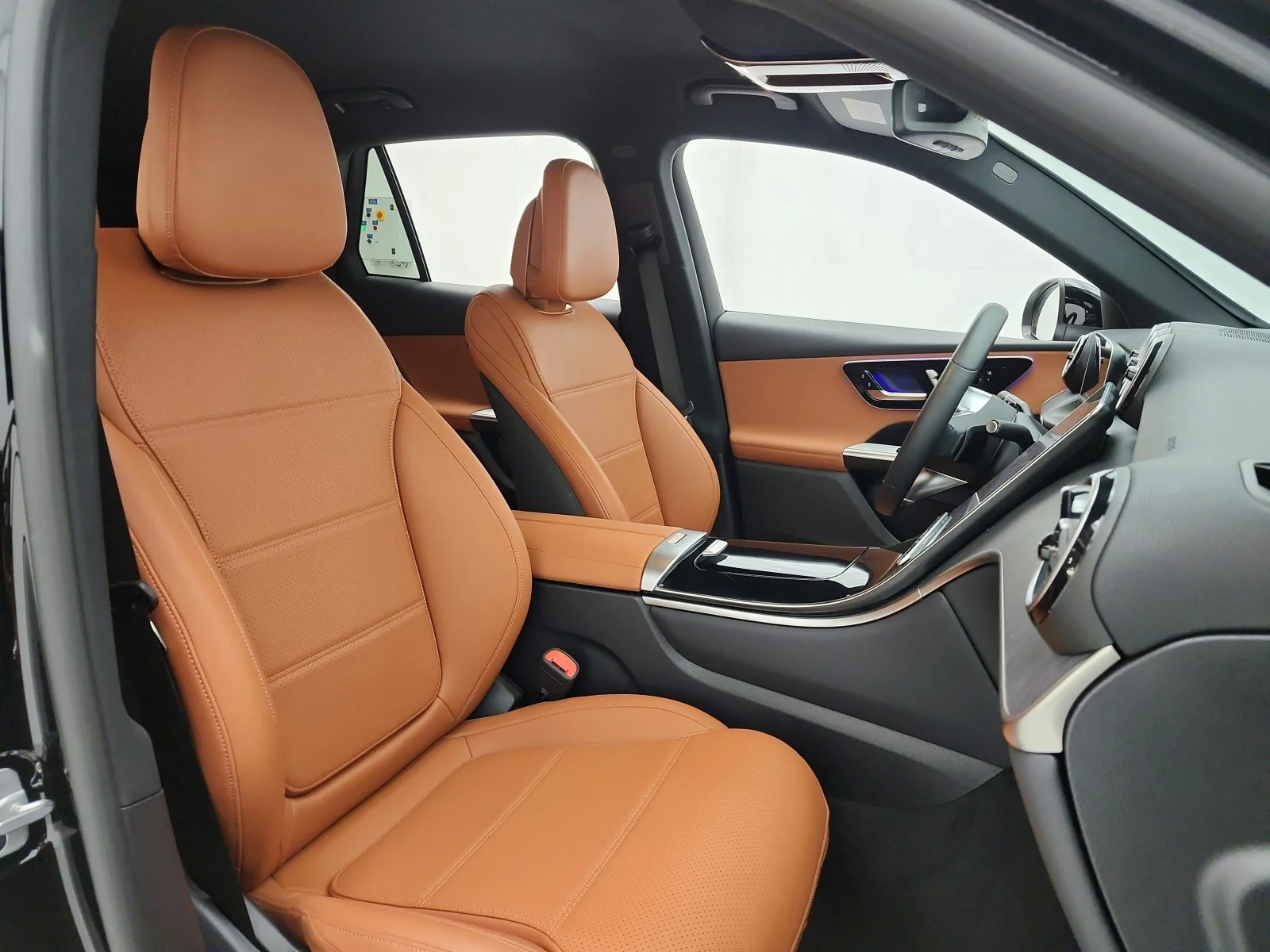 Used 2025 Black Mercedes-Benz GLC 350e 4MATIC® SUV image 19
