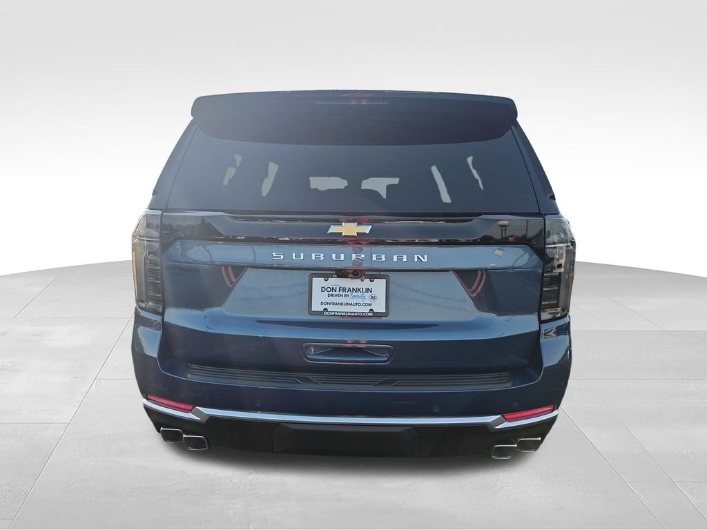 2026 Chevrolet Suburban High Country - Photo 4
