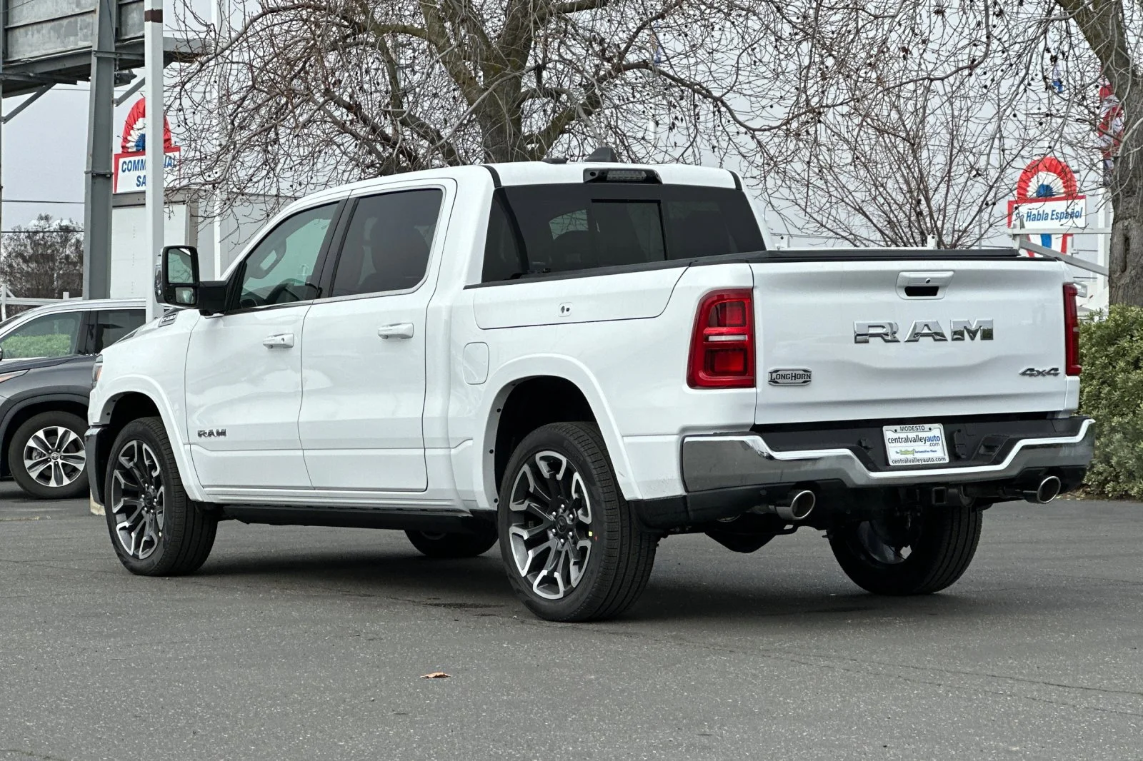 New 2026 Bright White Clear-Coat Exterior Paint RAM Longhorn image 6