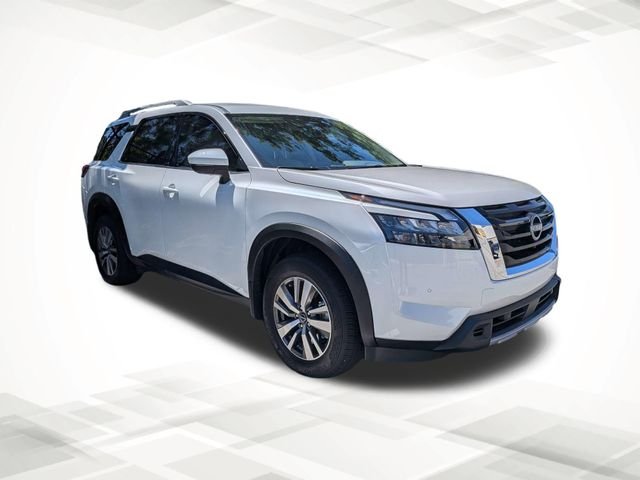 Used 2025 White Nissan SL image 2