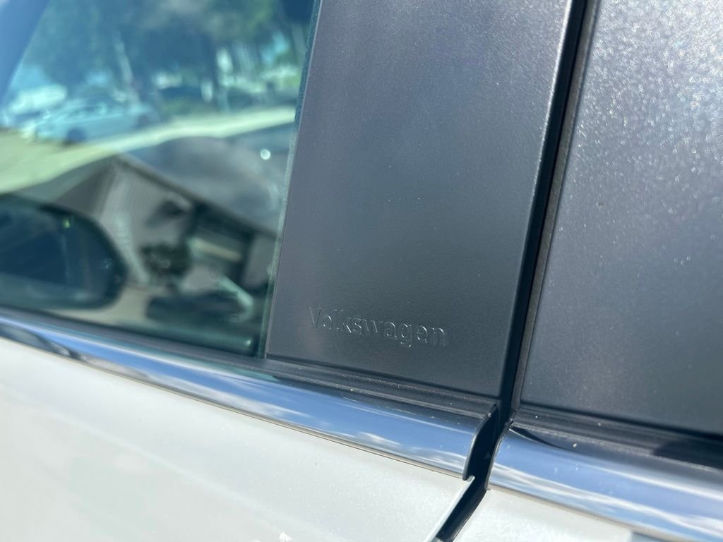 New 2026 White/off-white Volkswagen 2.0T SE w/Technology image 27