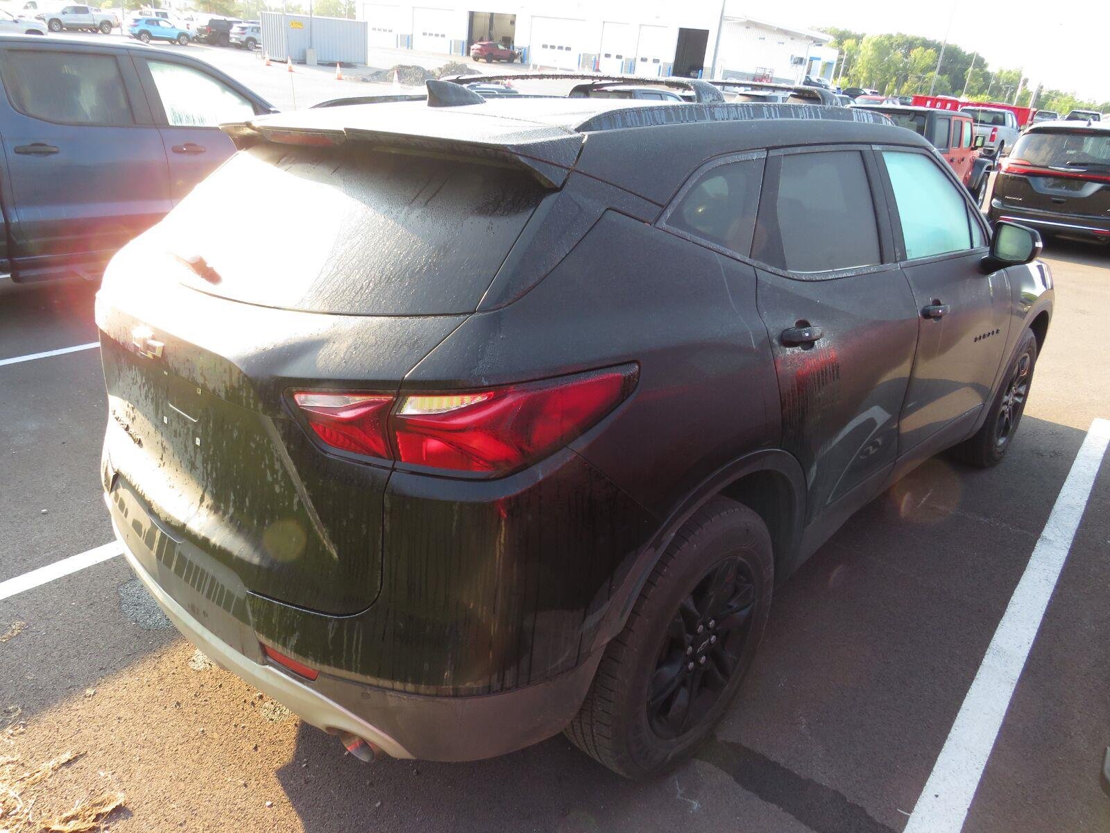 Used 2022 Black Chevrolet LT image 11