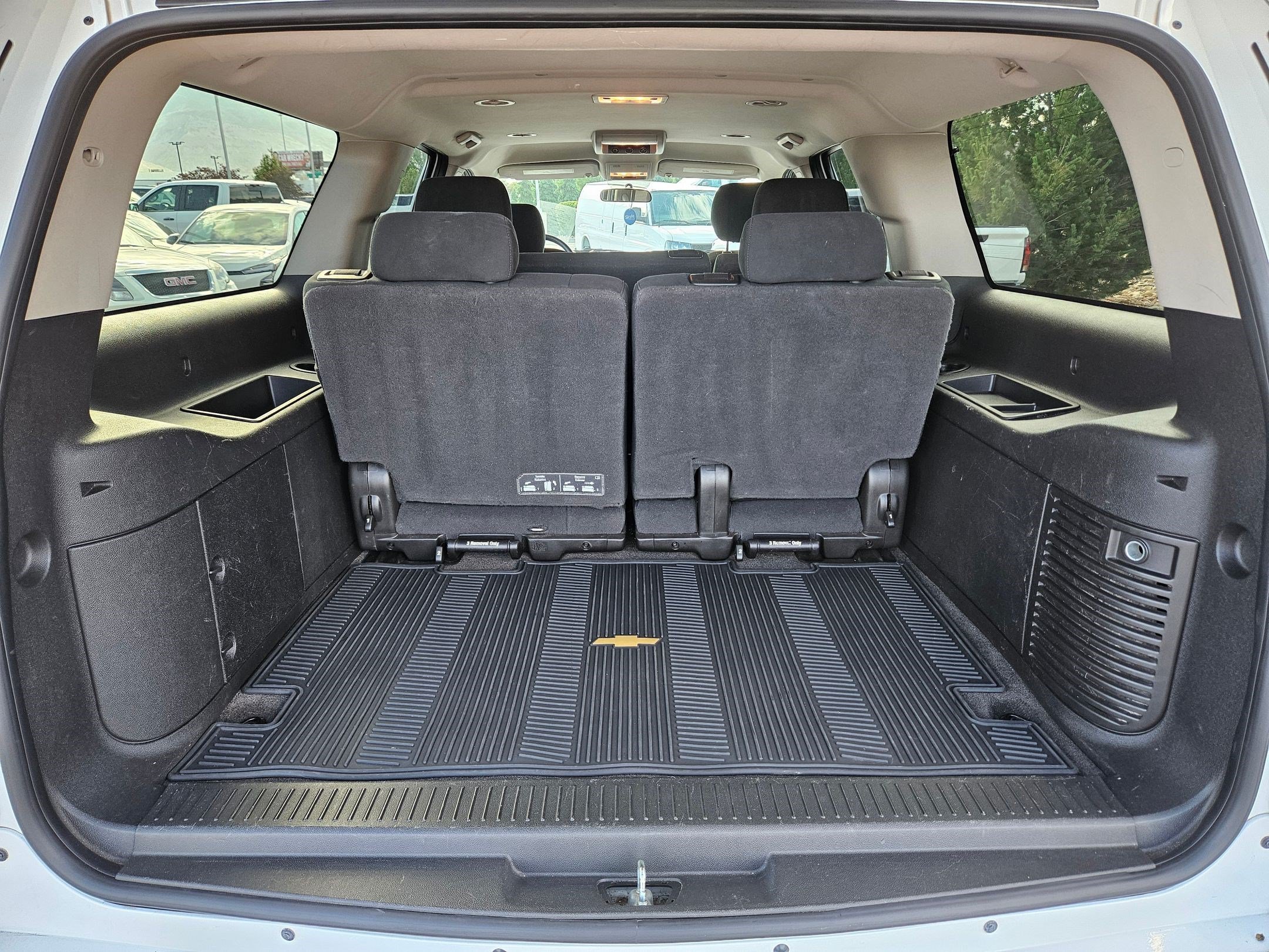 Used 2012 Summit White Chevrolet Commercial image 28